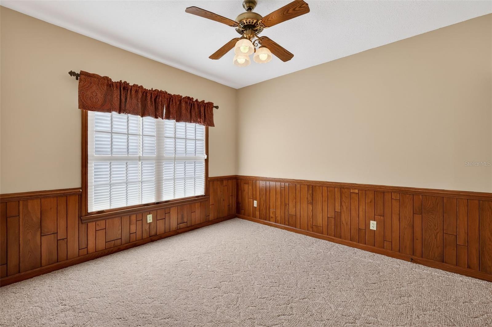 Image 37 of 53 For 6625 Woody Court