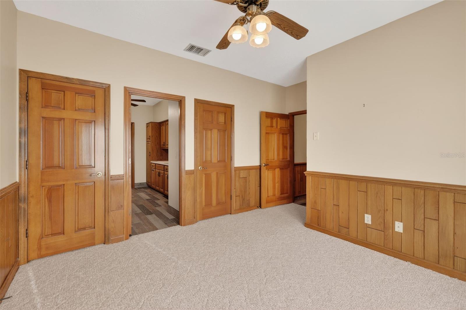 Image 38 of 53 For 6625 Woody Court