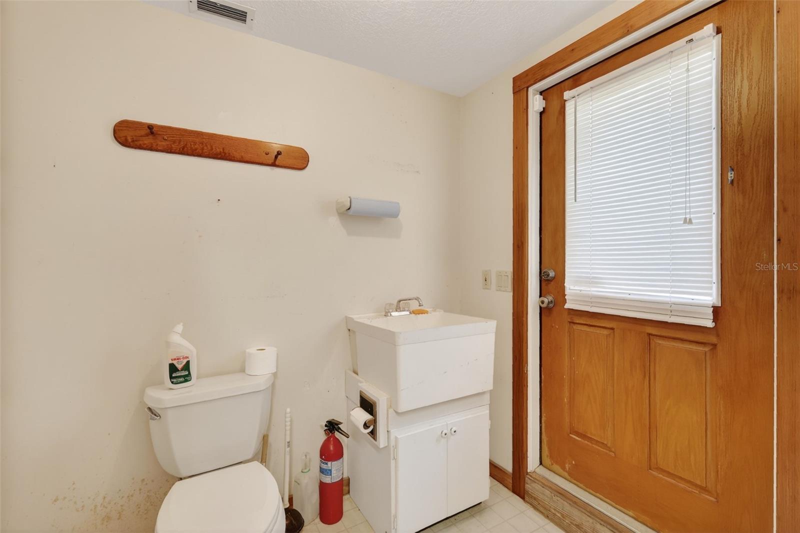 Image 48 of 53 For 6625 Woody Court