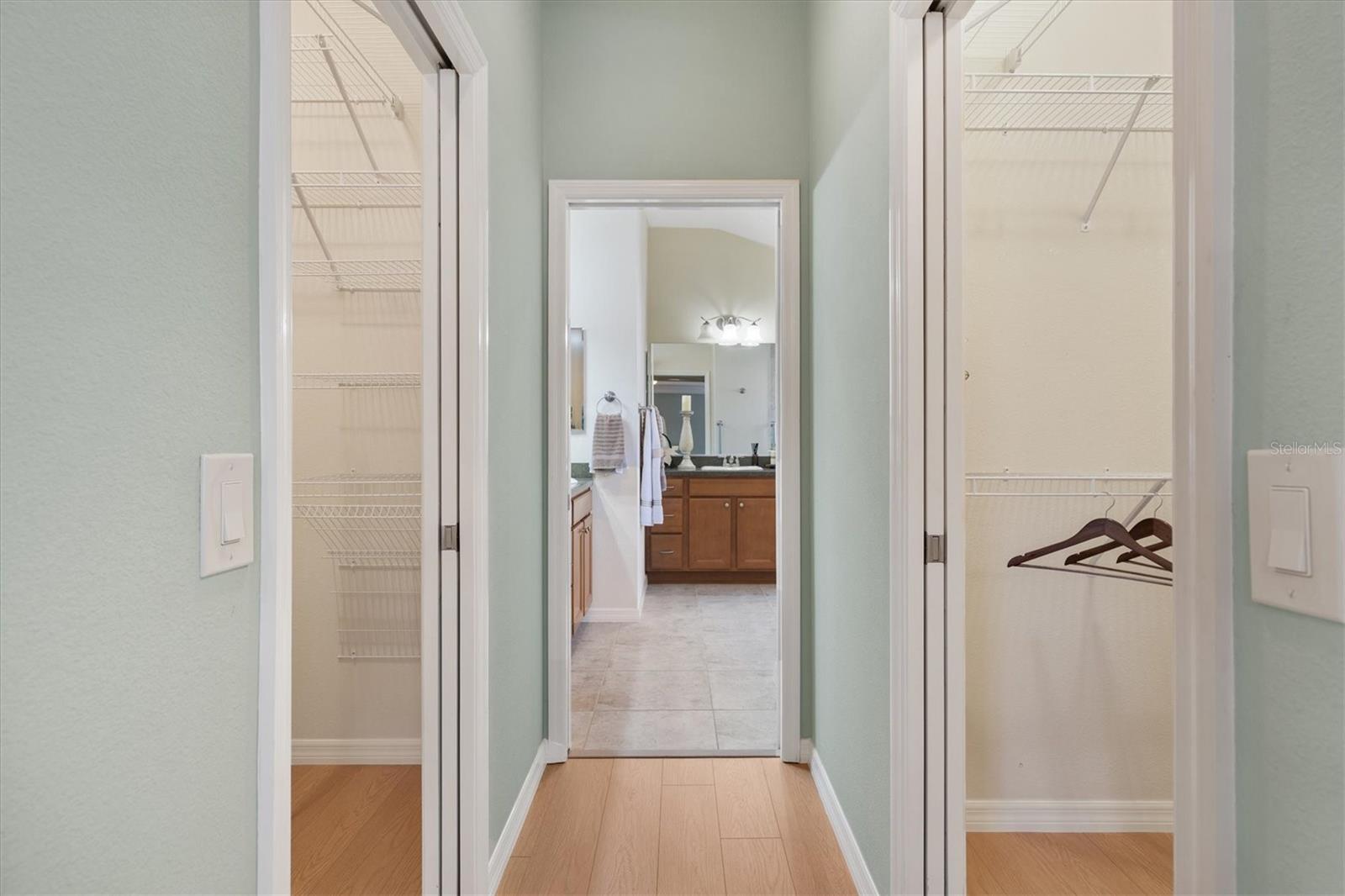 Image 22 of 49 For 3441 Fieldstone Path