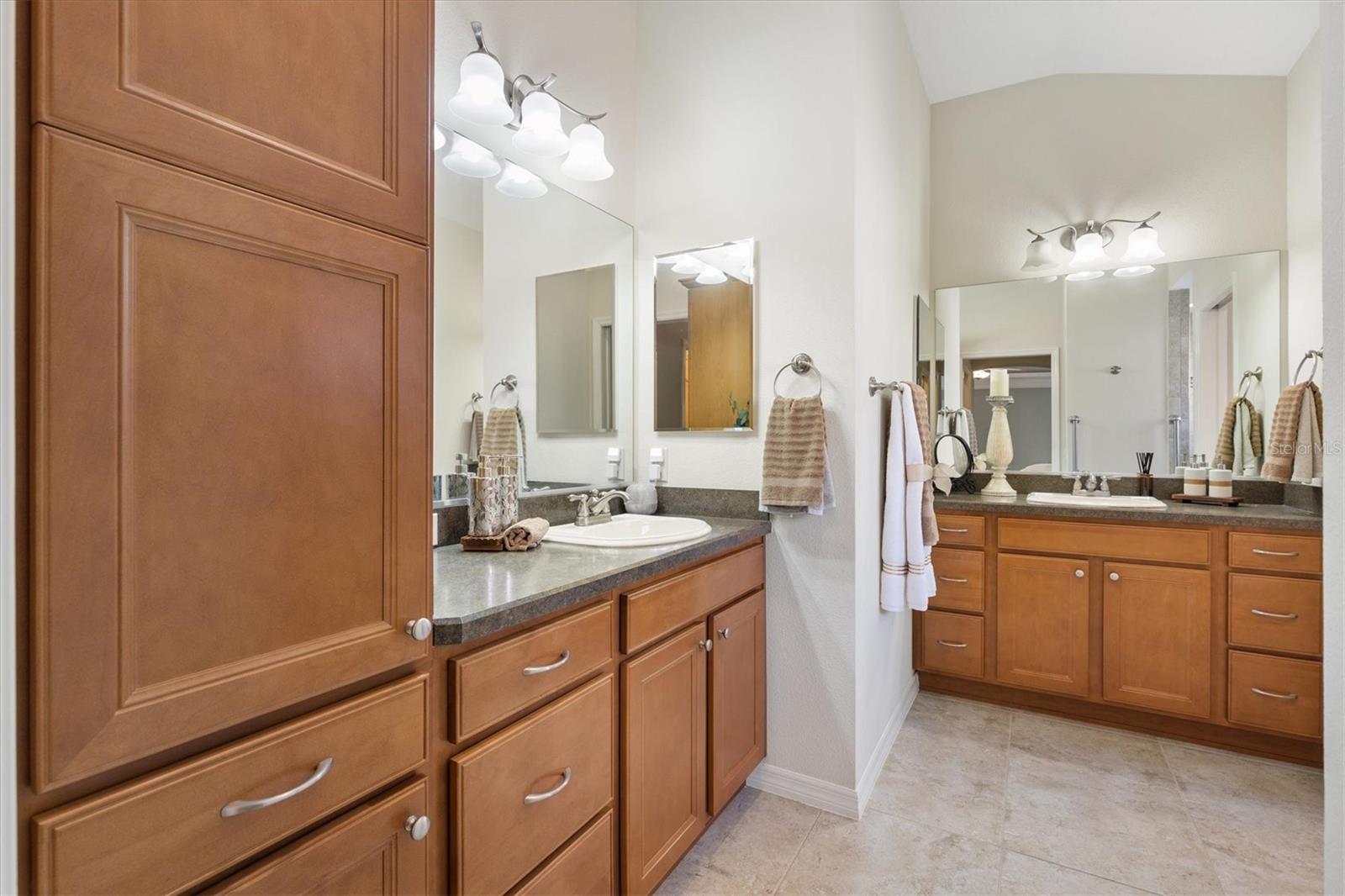 Image 23 of 49 For 3441 Fieldstone Path