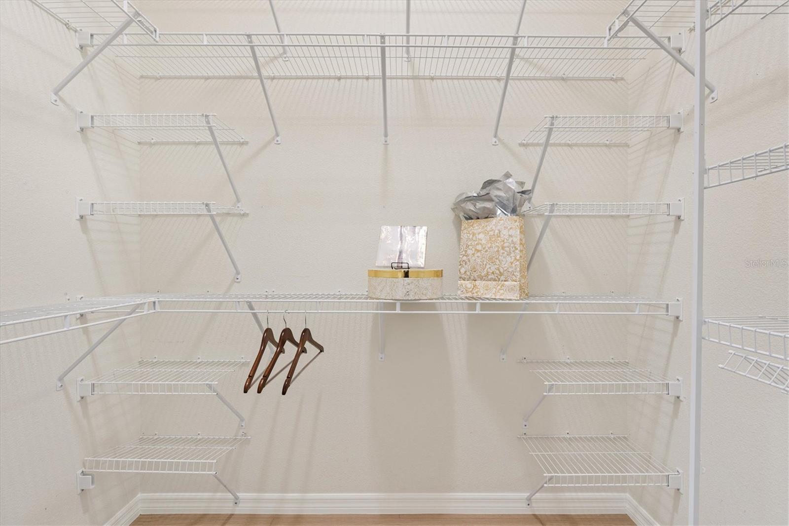 Image 26 of 49 For 3441 Fieldstone Path