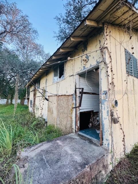 Image 15 of 47 For 17476 Nicholas Avenue