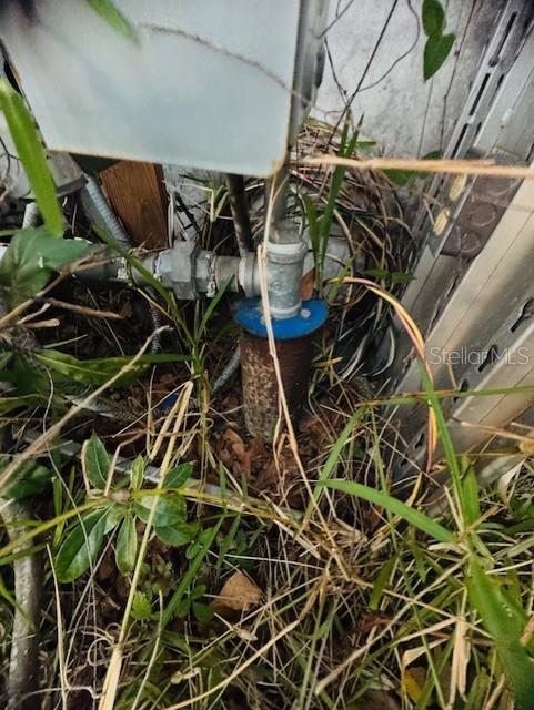 Image 32 of 47 For 17476 Nicholas Avenue