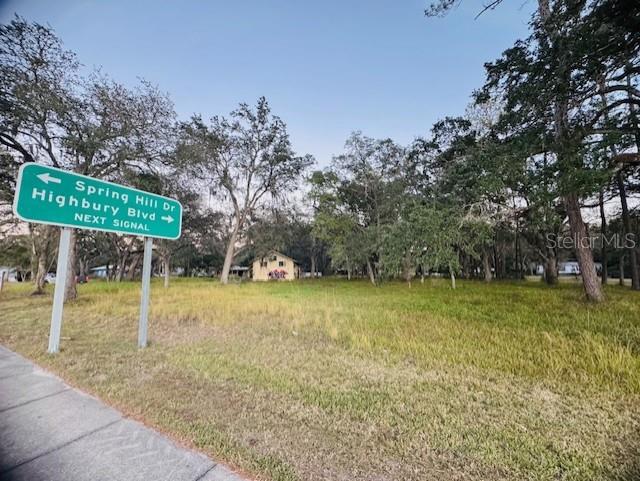 Image 39 of 47 For 17476 Nicholas Avenue