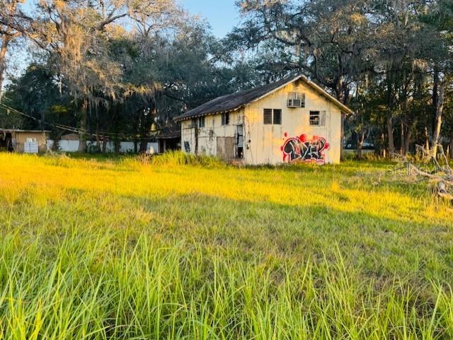 Image 9 of 47 For 17476 Nicholas Avenue