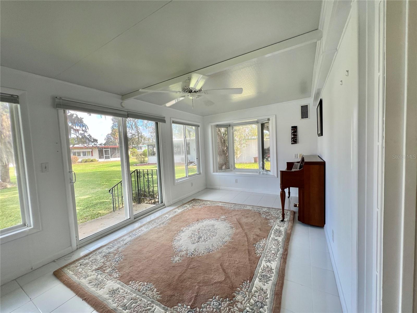 Image 17 of 80 For 103 Fountain Cove