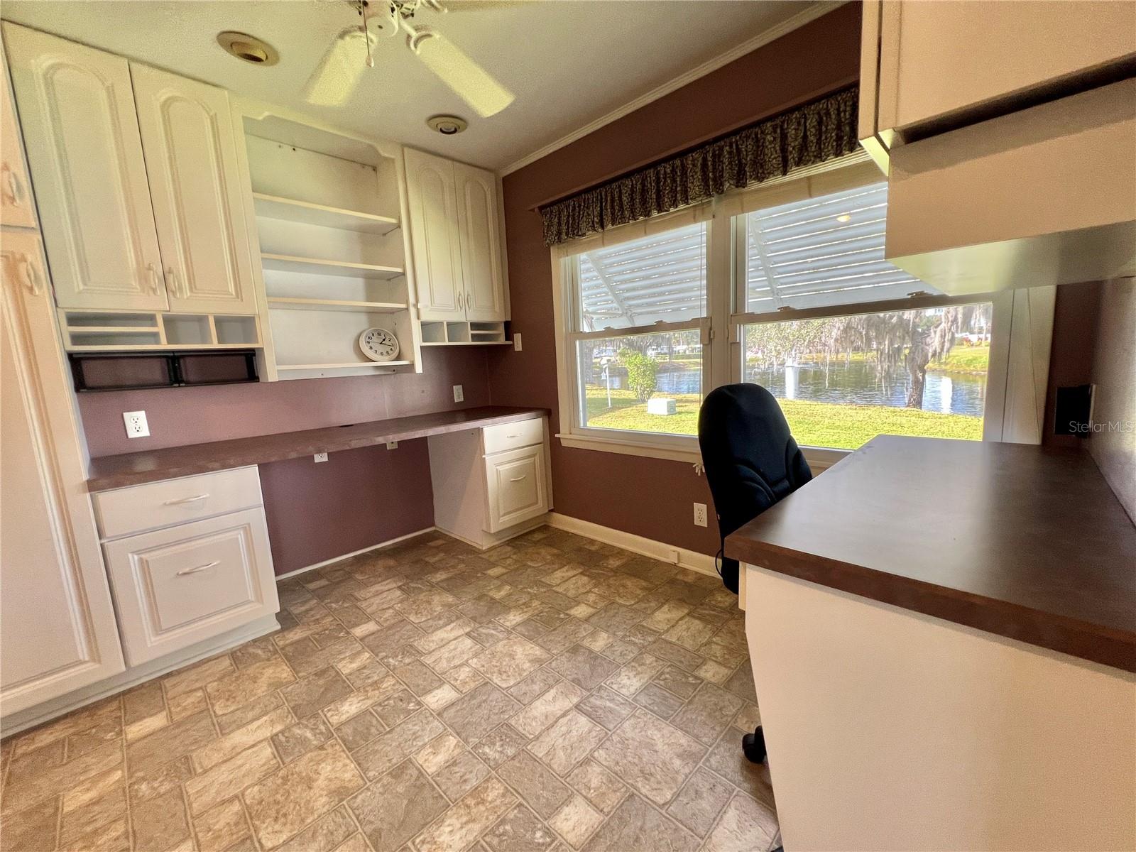 Image 29 of 80 For 103 Fountain Cove