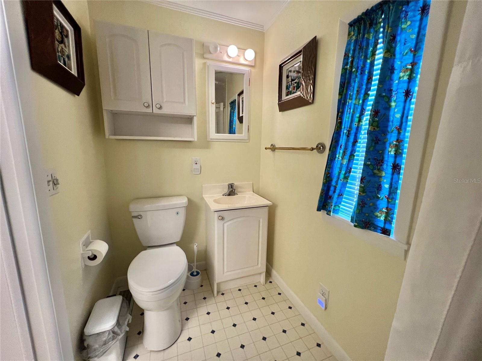 Image 38 of 80 For 103 Fountain Cove