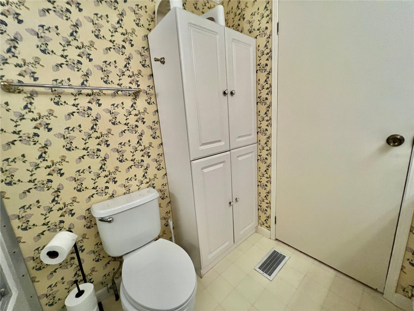 Image 43 of 80 For 103 Fountain Cove