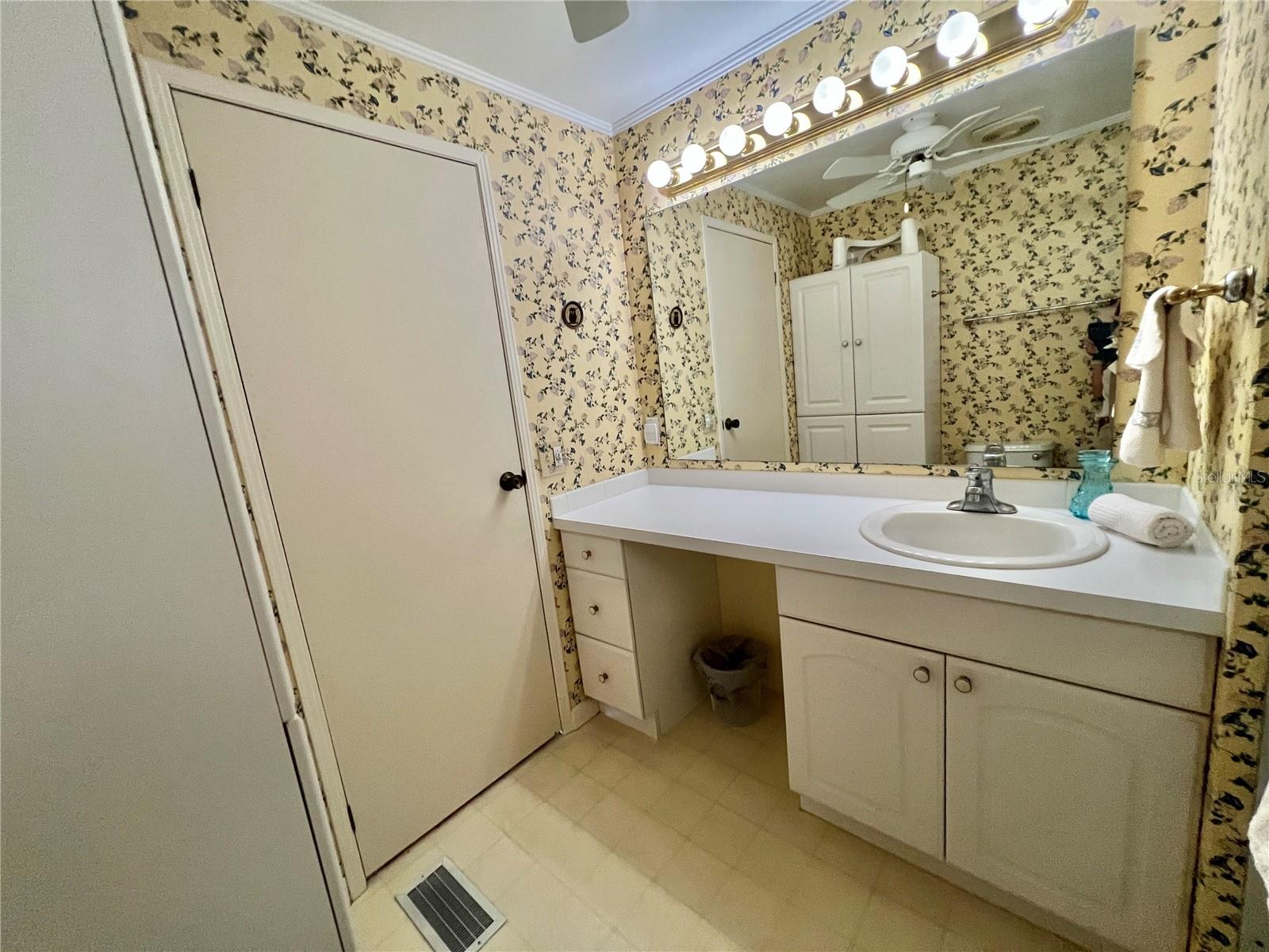 Image 46 of 80 For 103 Fountain Cove