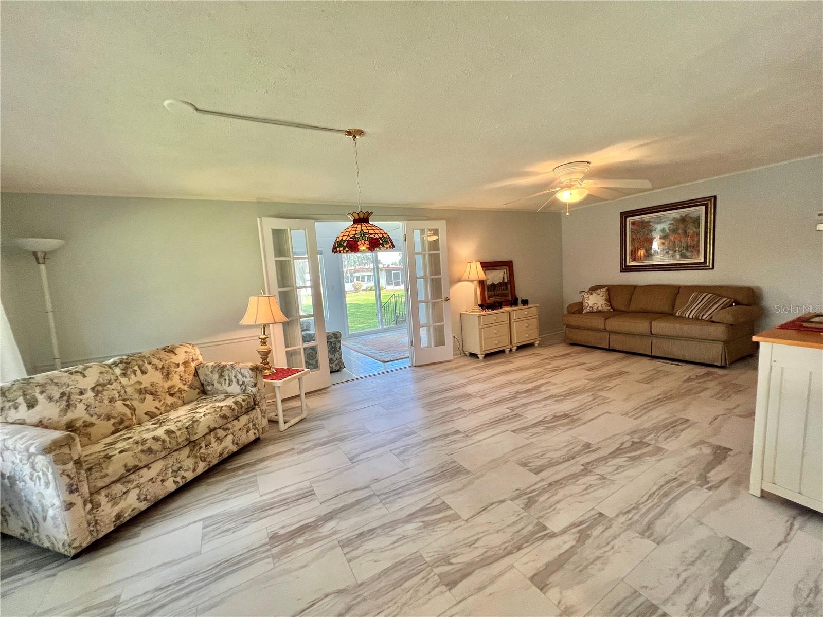 Image 5 of 80 For 103 Fountain Cove