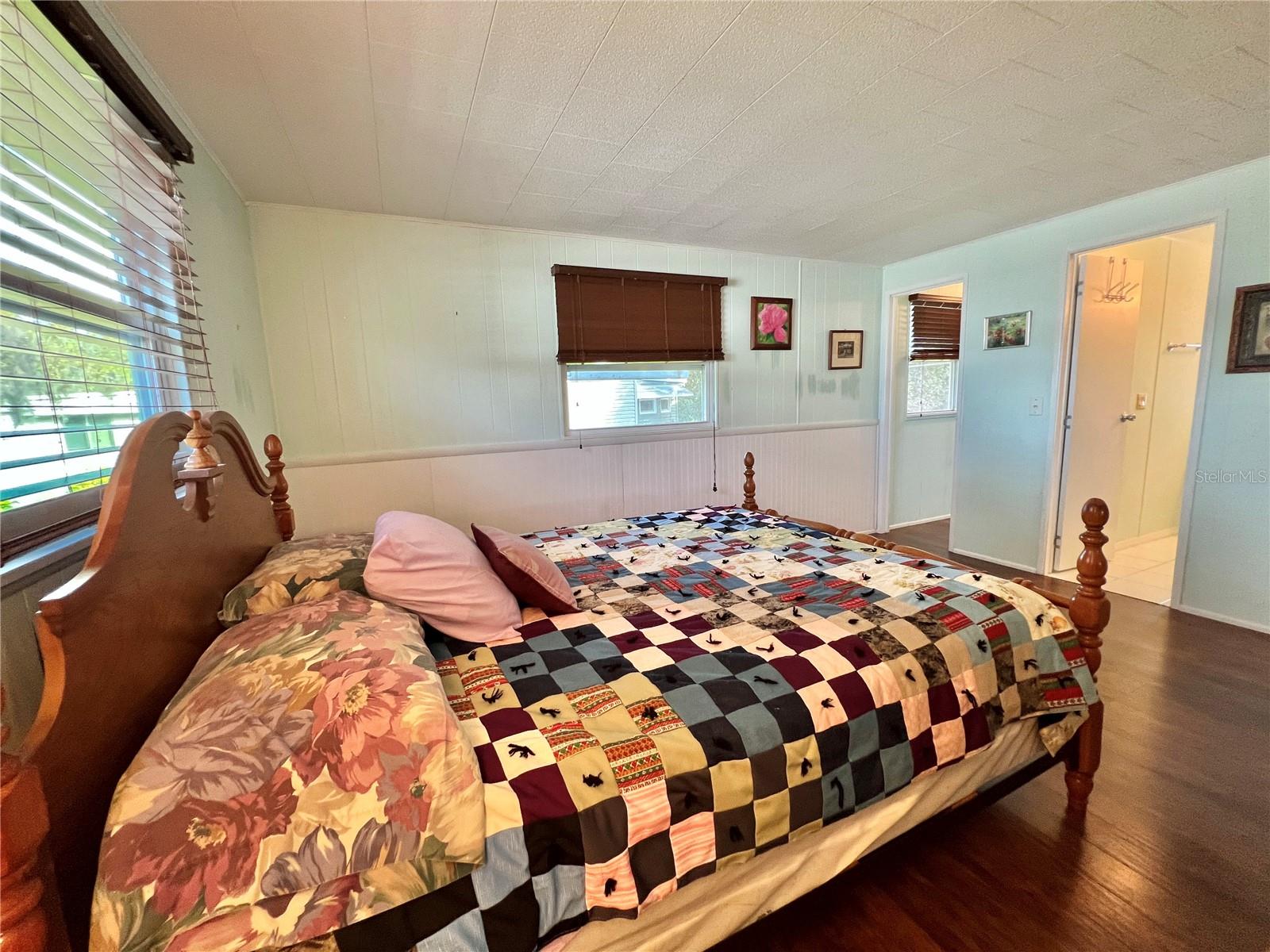 Image 37 of 50 For 139 Aspen Circle