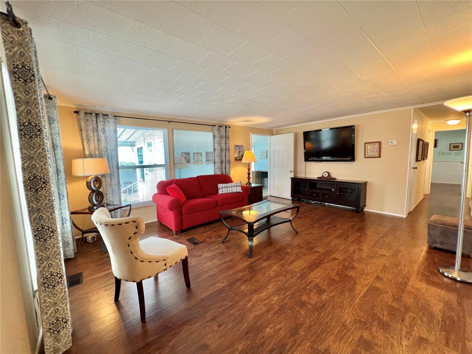 Image 6 of 50 For 139 Aspen Circle