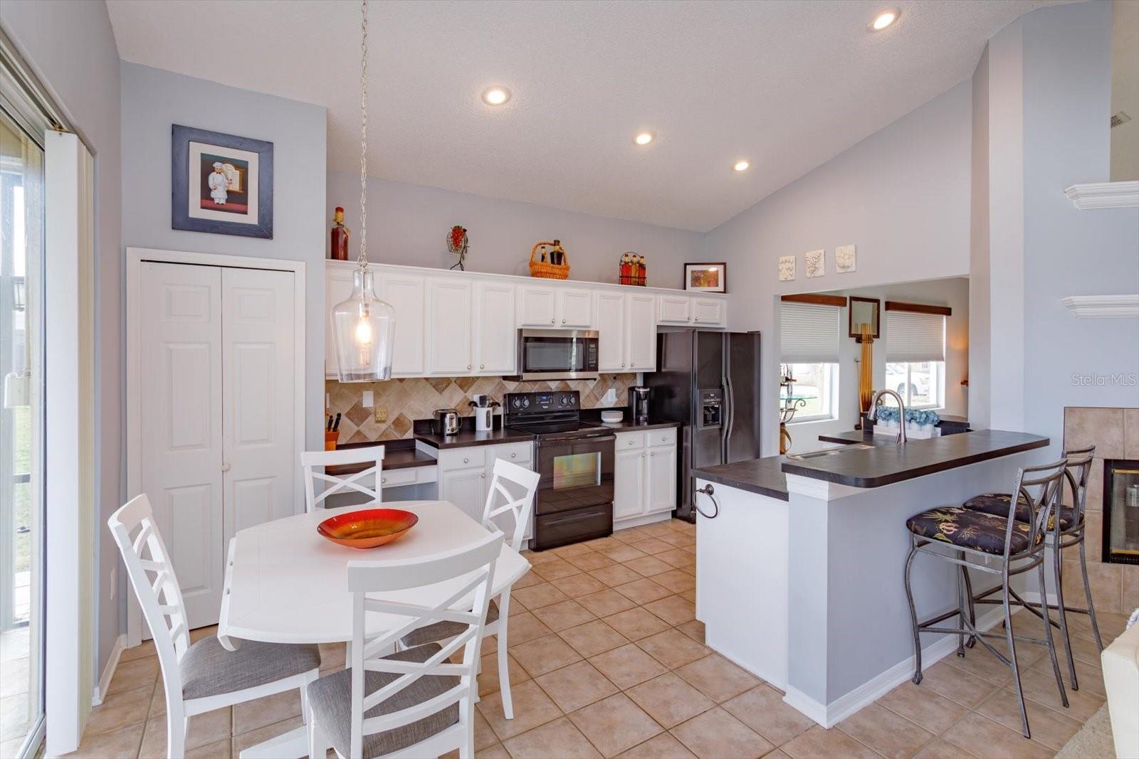 Image 17 of 33 For 133 Westmoreland