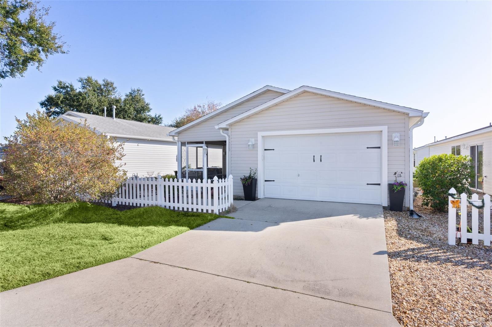 Image 3 of 44 For 17353 78th Harmony Circle