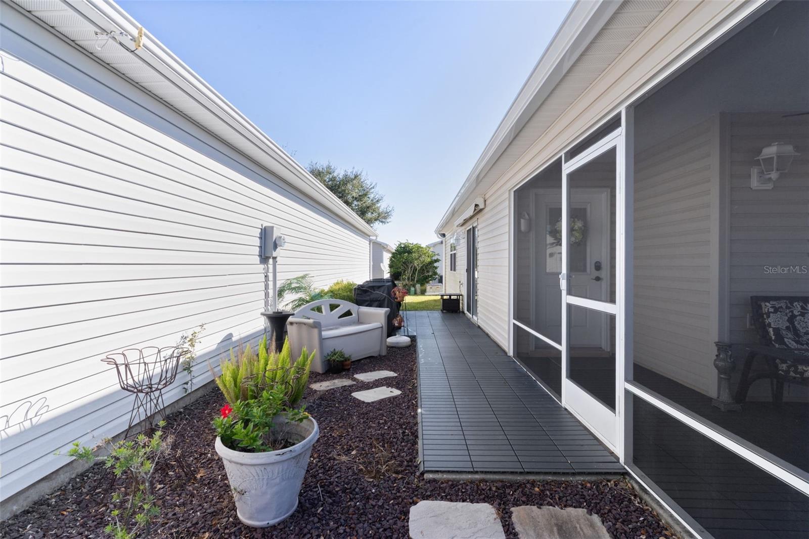 Image 30 of 44 For 17353 78th Harmony Circle