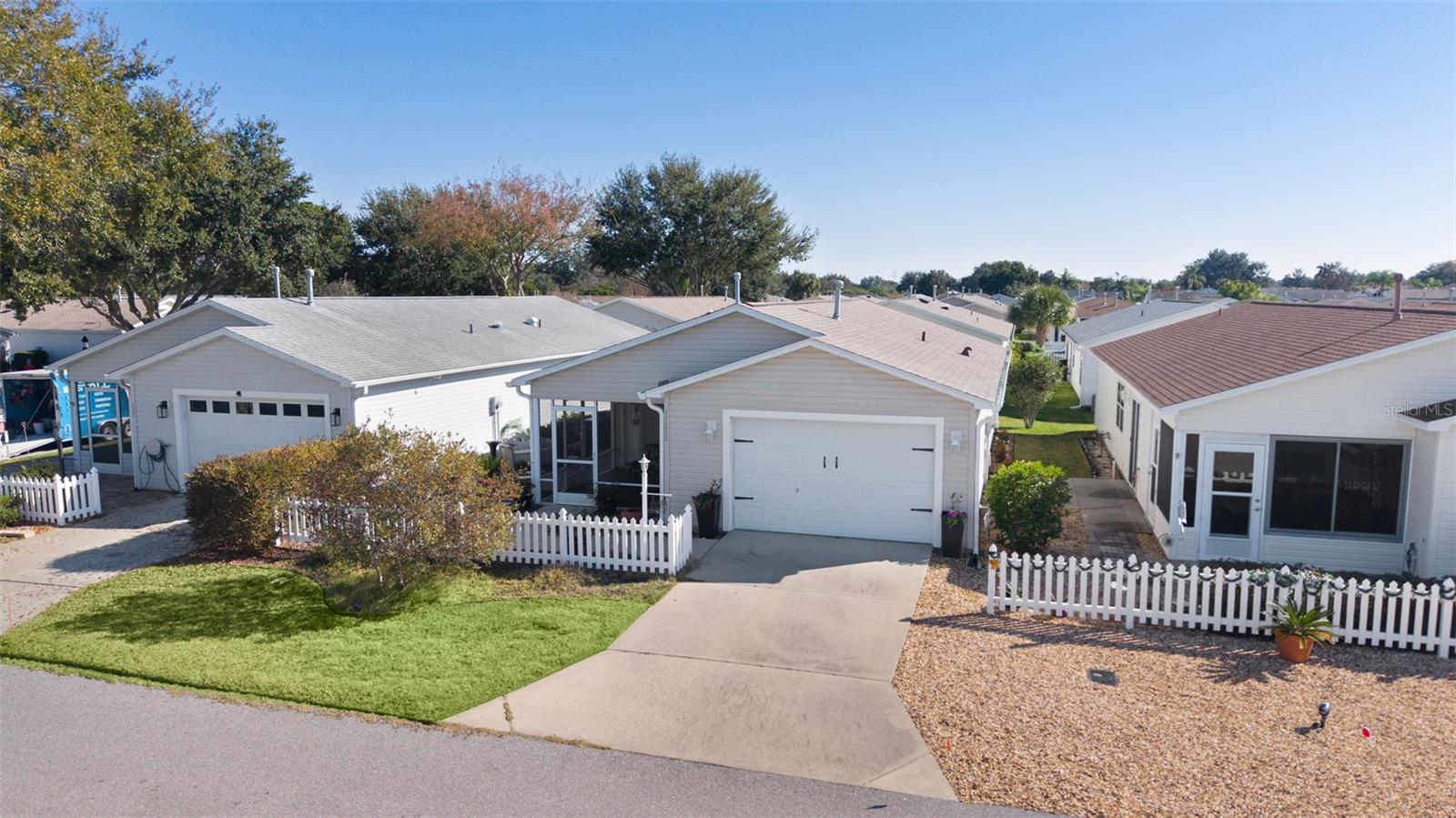 Image 35 of 44 For 17353 78th Harmony Circle