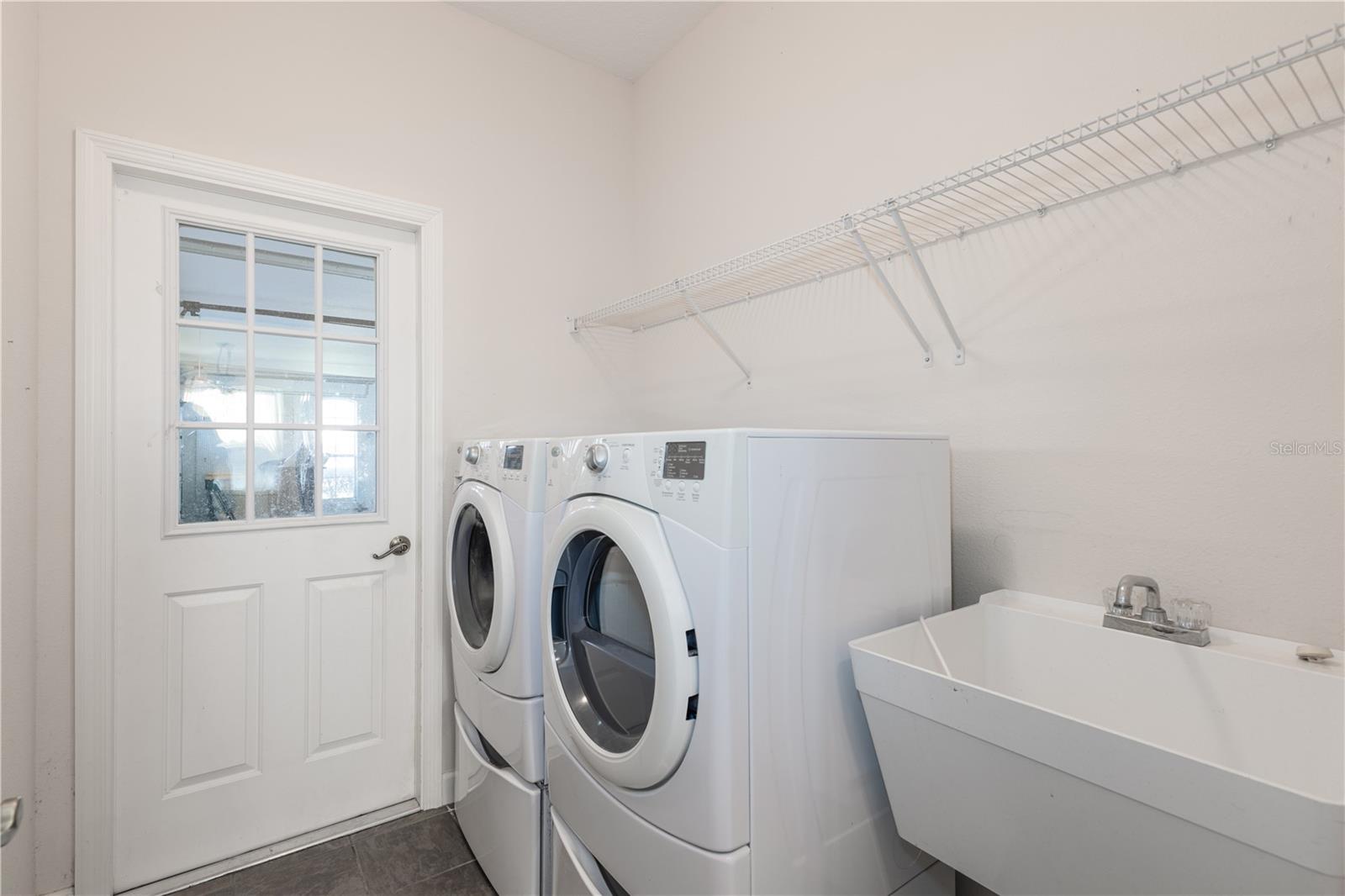 Image 48 of 67 For 3804 Bayshore Circle