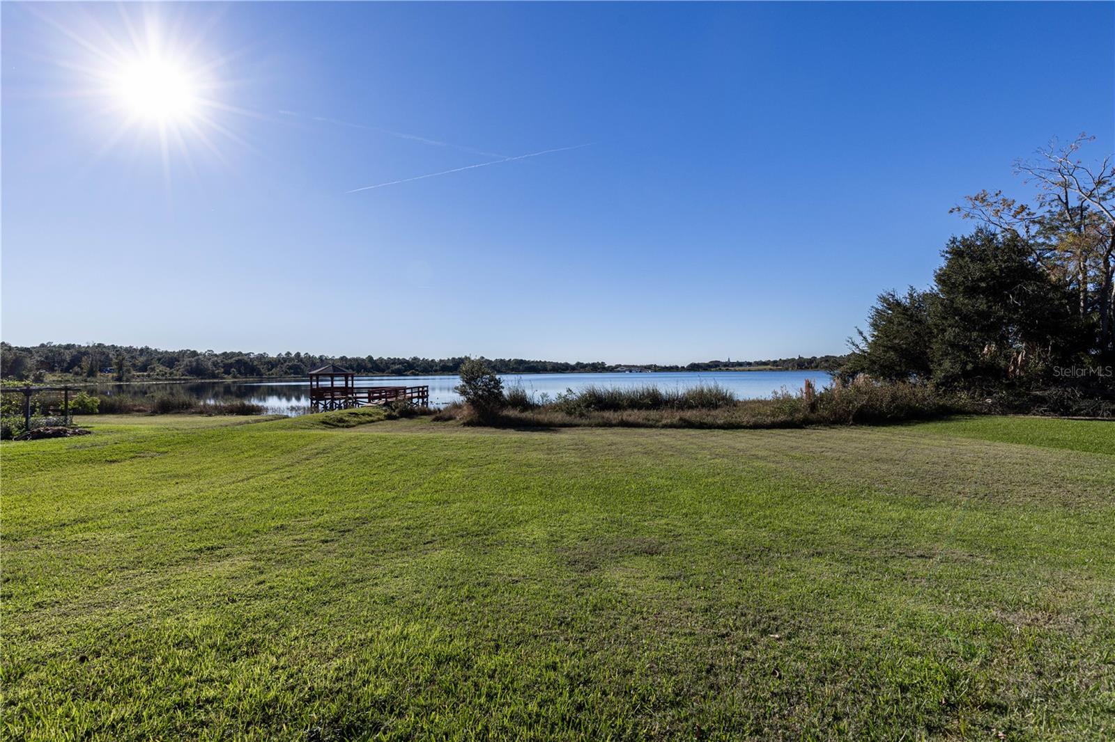 Image 7 of 67 For 3804 Bayshore Circle