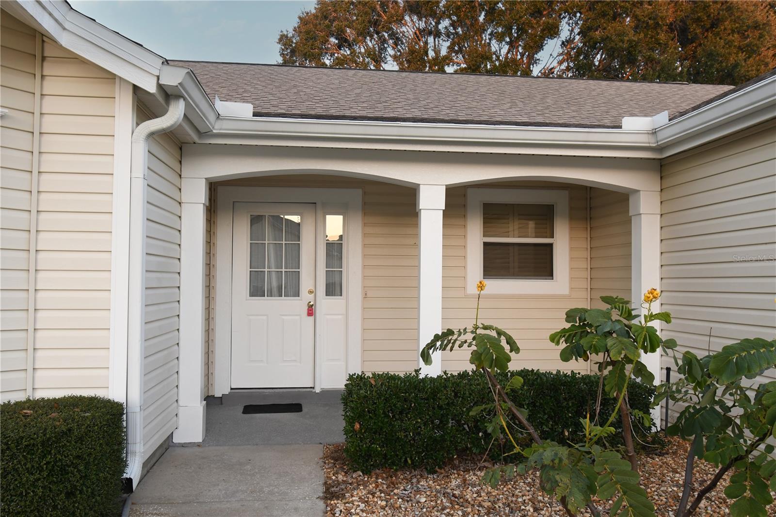 Image 2 of 32 For 915 Ramos Drive