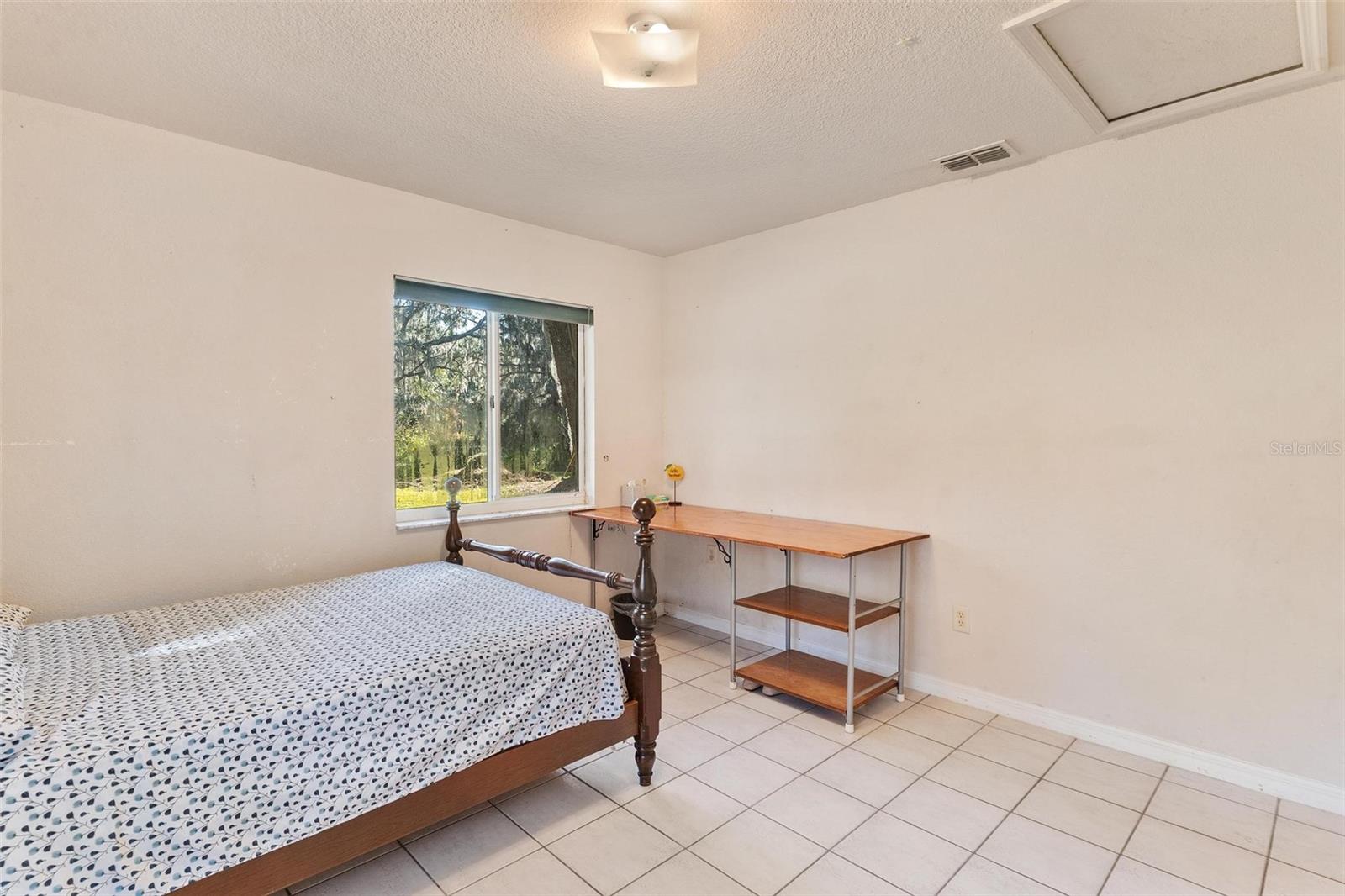 Image 20 of 43 For 7938 Jacksons River Road