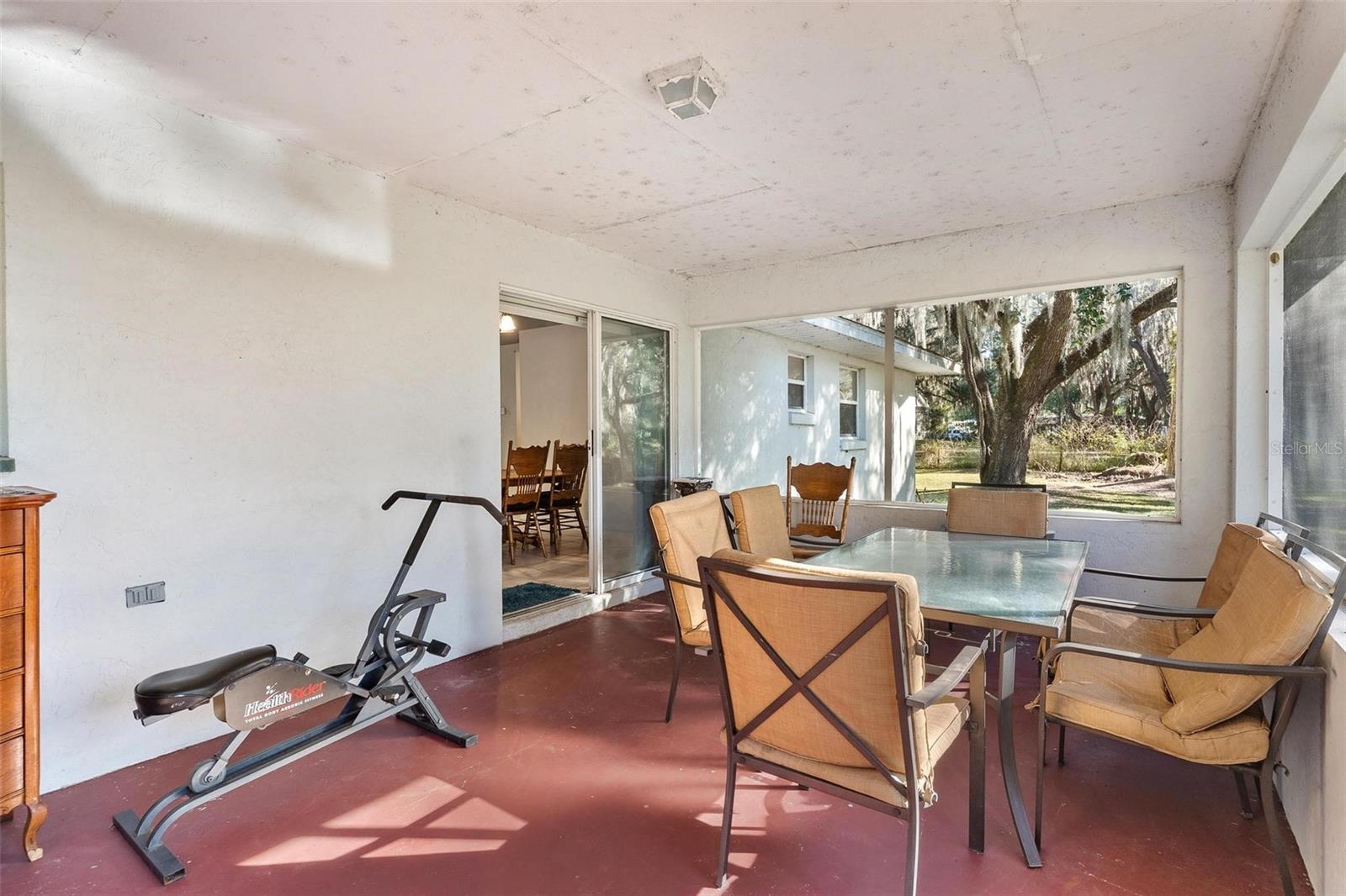 Image 31 of 43 For 7938 Jacksons River Road