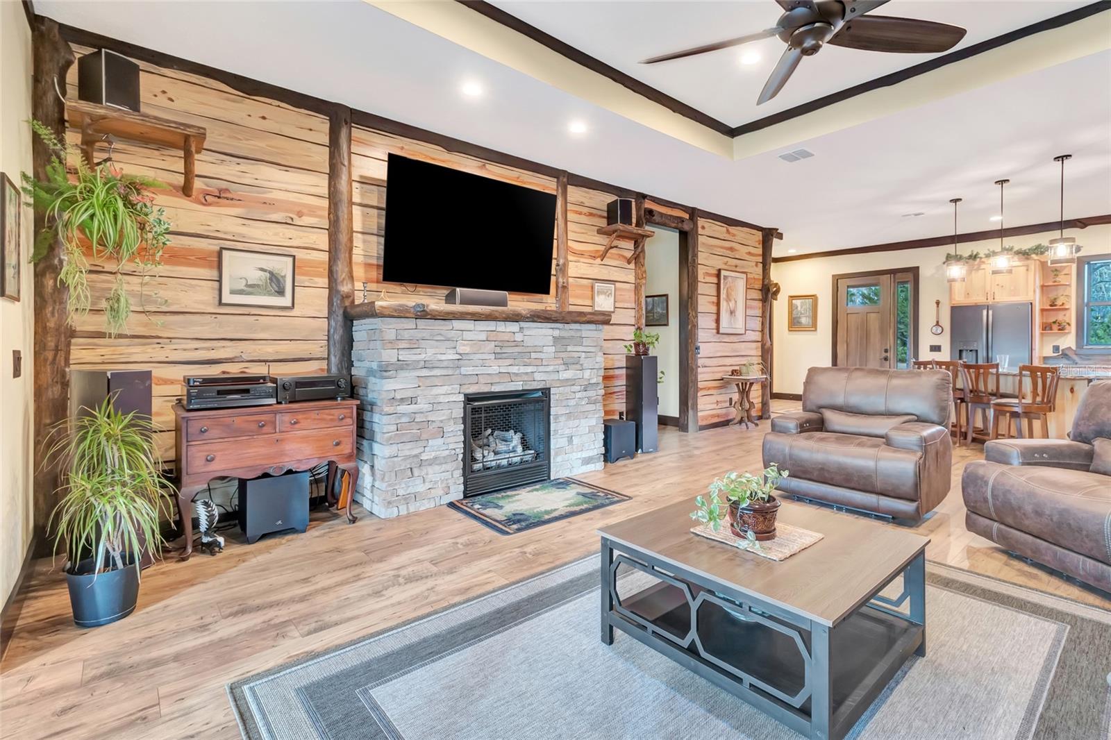 Image 14 of 63 For 7330 Crabgrass Road