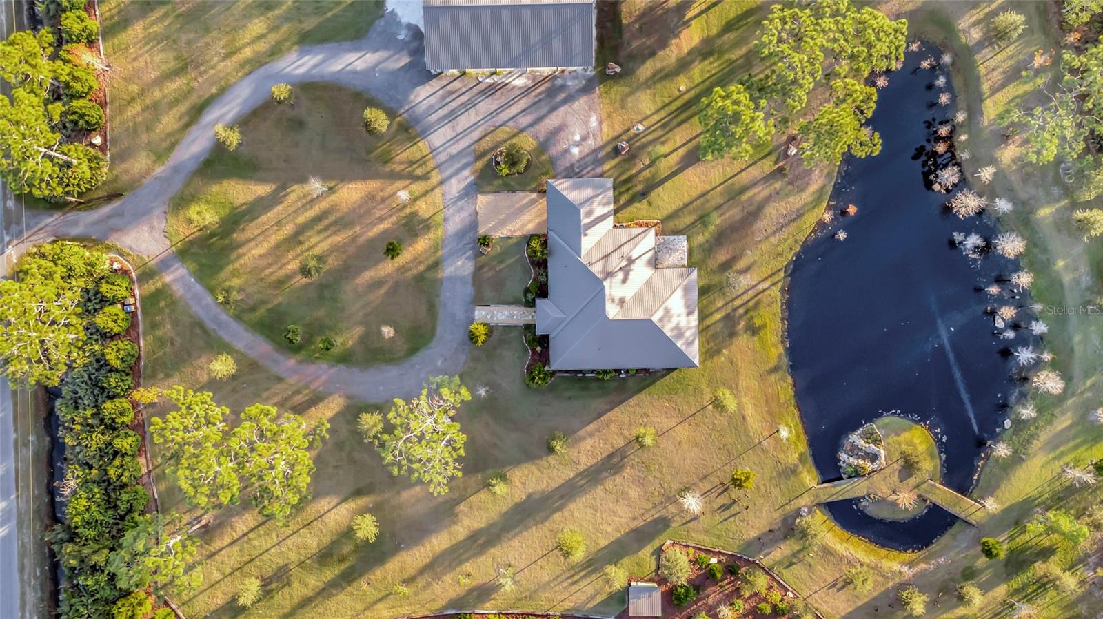 Image 53 of 63 For 7330 Crabgrass Road