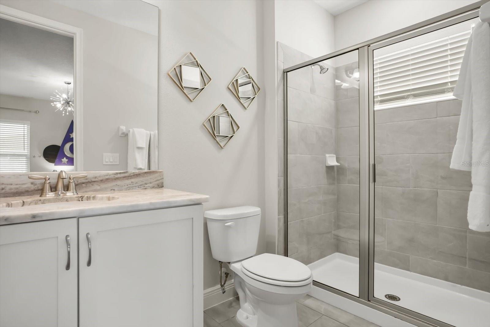 Image 30 of 49 For 421 Southfield Street