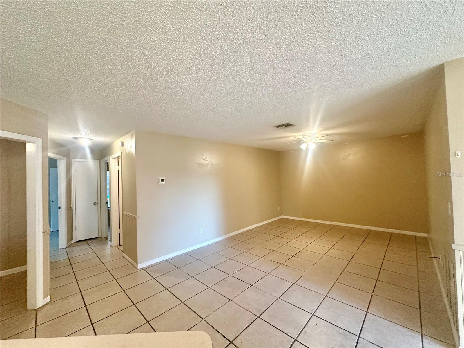 Image 9 of 18 For 2315 Centennial Boulevard