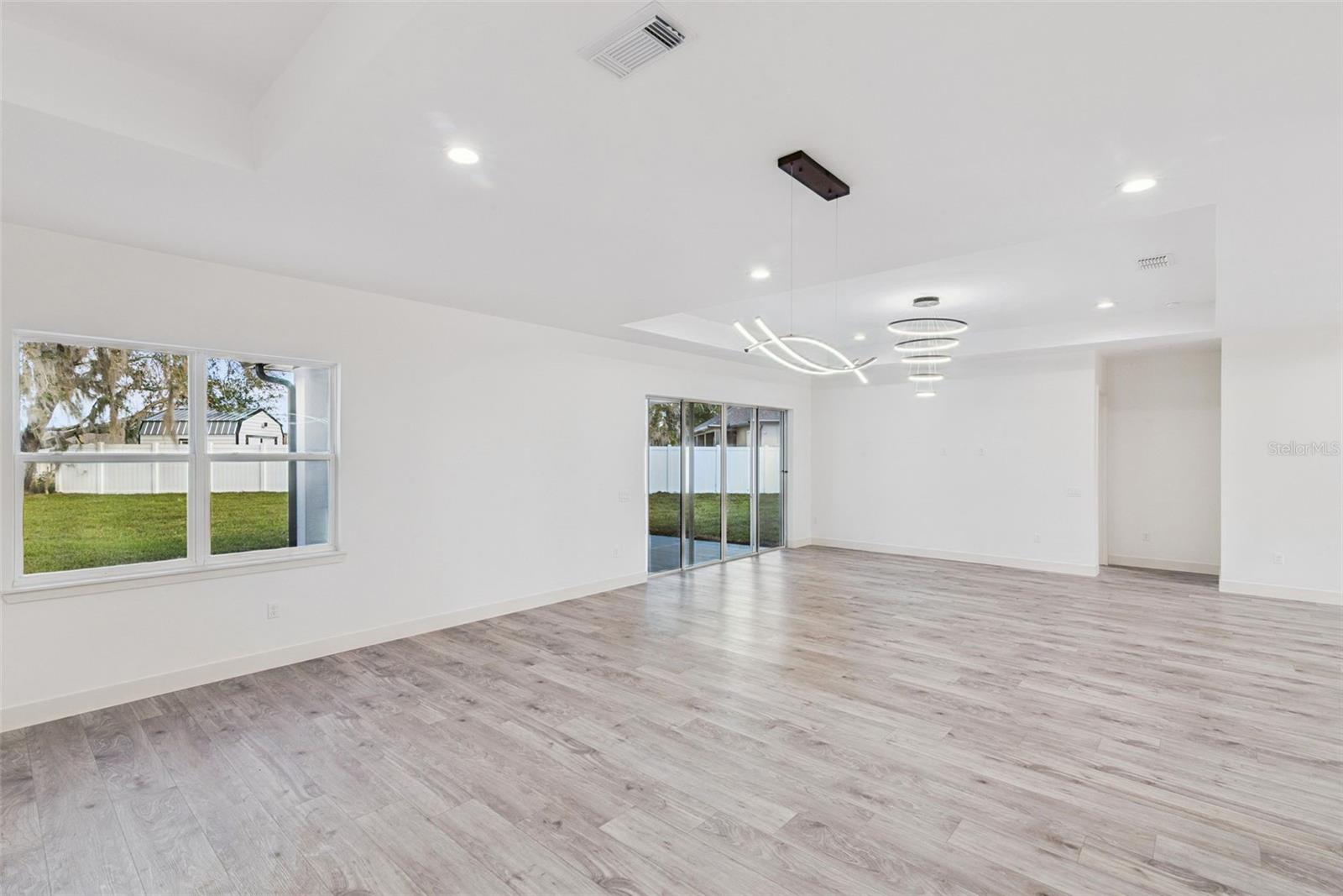 Image 10 of 46 For 9531 Mid Summer Lane