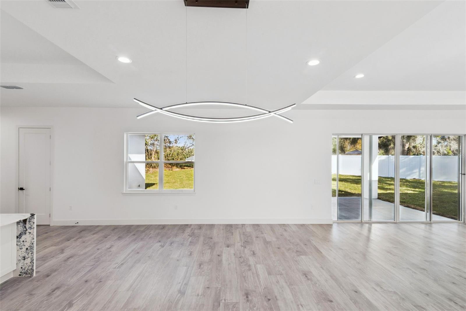 Image 13 of 46 For 9531 Mid Summer Lane