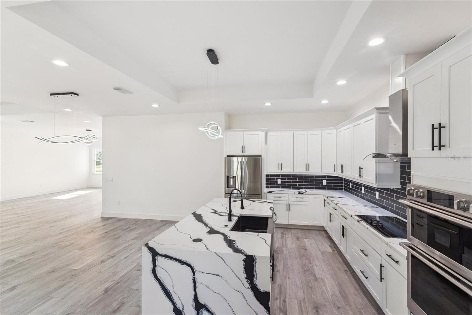 Image 16 of 46 For 9531 Mid Summer Lane