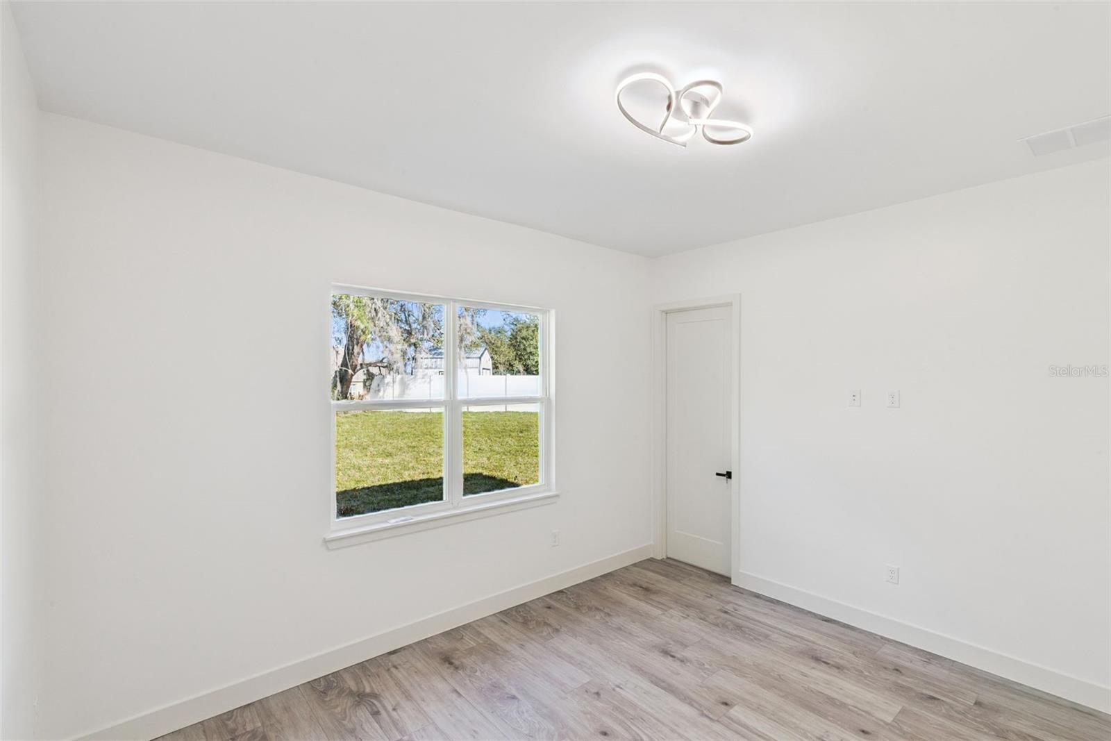 Image 31 of 46 For 9531 Mid Summer Lane