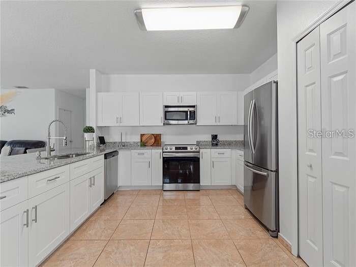 Image 6 of 15 For 412 Marlberry Leaf Avenue