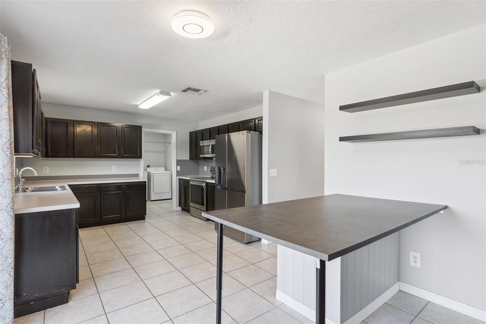 Image 11 of 53 For 297 Sky Valley Street