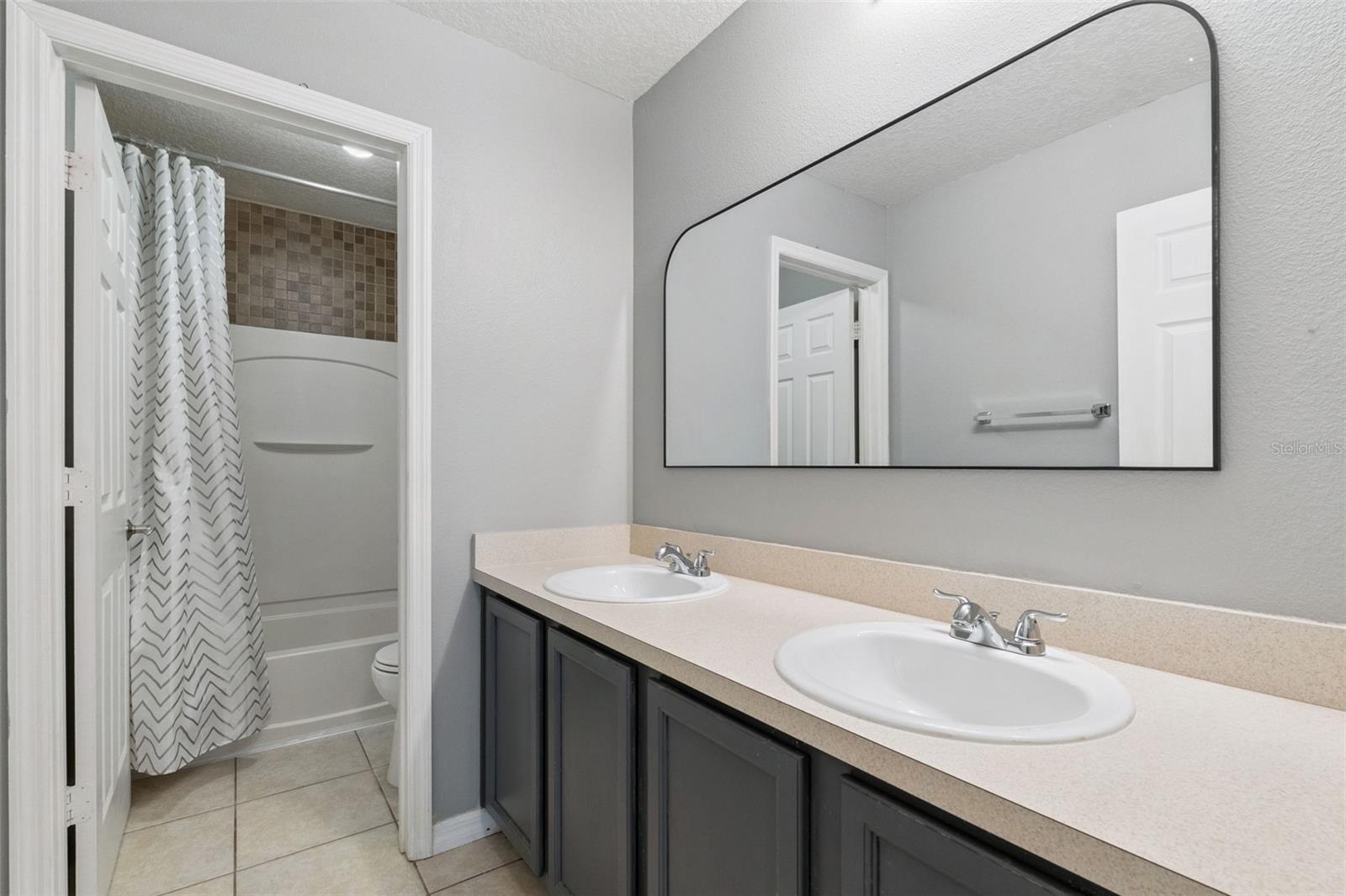 Image 32 of 53 For 297 Sky Valley Street