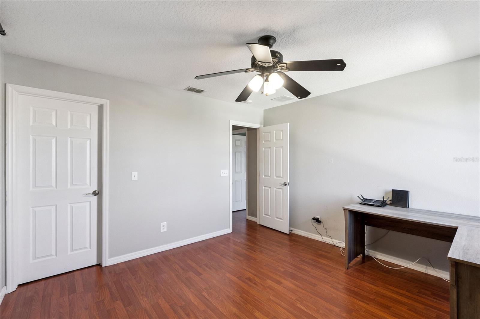 Image 33 of 53 For 297 Sky Valley Street