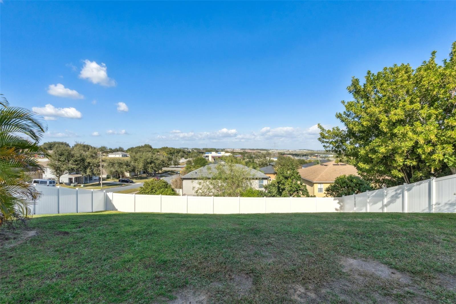 Image 41 of 53 For 297 Sky Valley Street