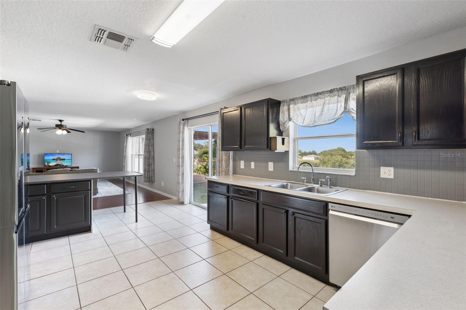 Image 9 of 53 For 297 Sky Valley Street