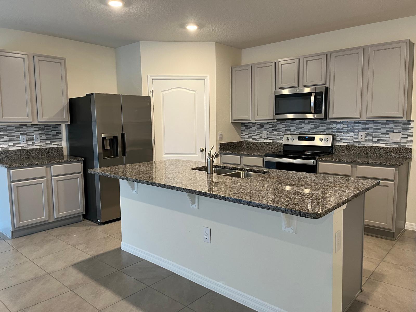 Image 5 of 11 For 2227 Author Hills Street