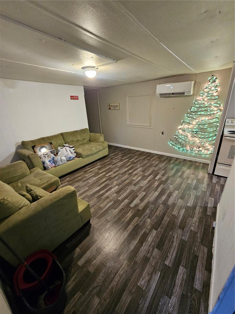 Image 8 of 27 For 24950 167th Place