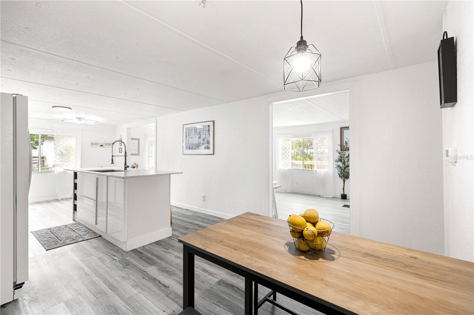 Image 13 of 41 For 18487 18th Street Road