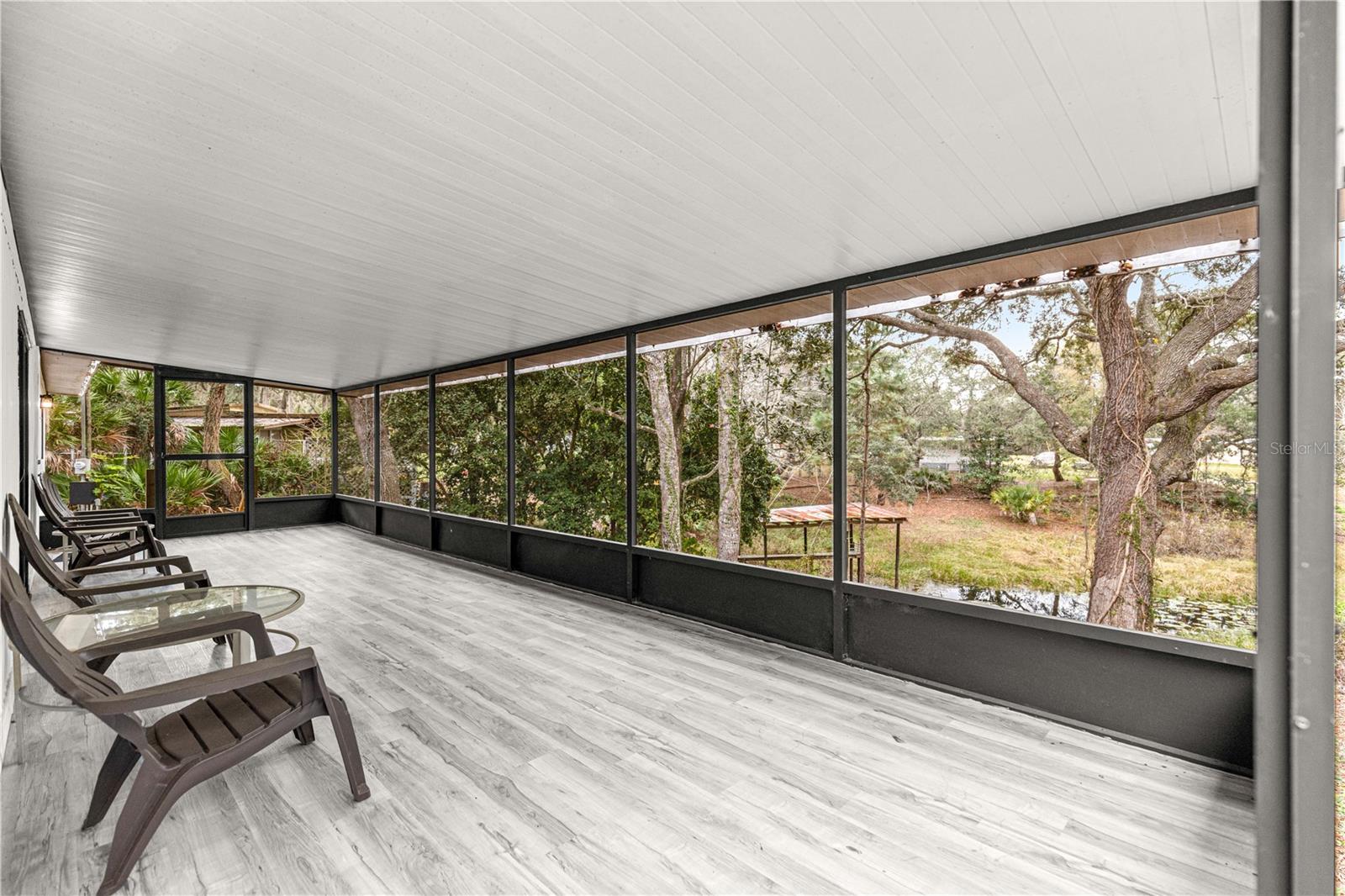 Image 27 of 41 For 18487 18th Street Road