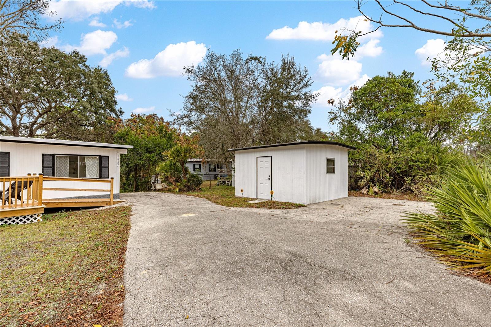 Image 35 of 41 For 18487 18th Street Road