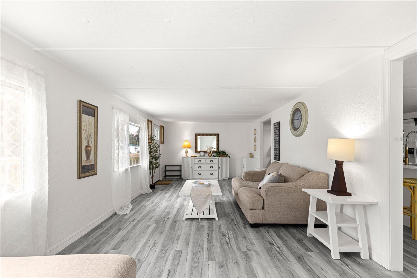 Image 8 of 41 For 18487 18th Street Road