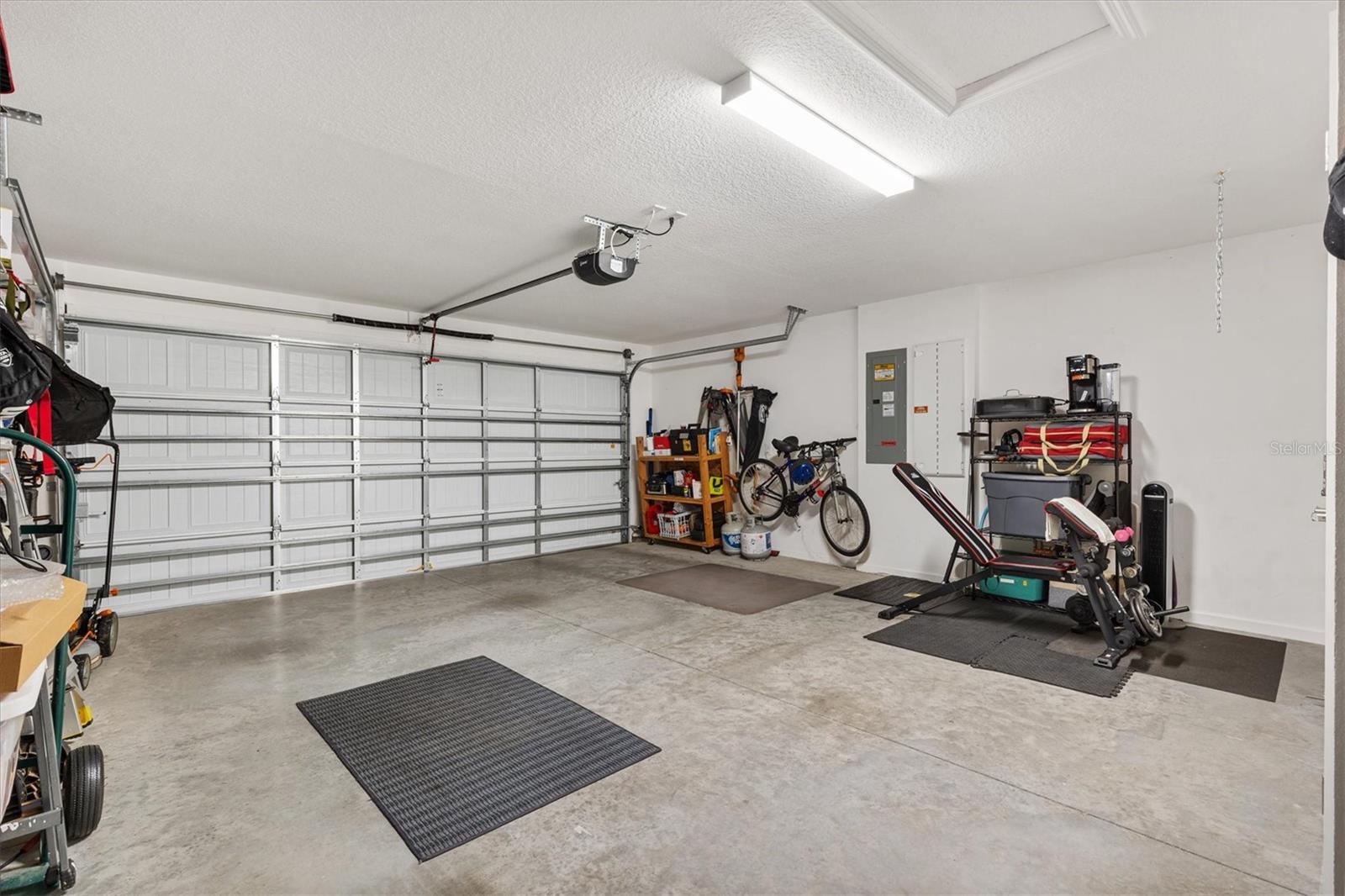 Image 23 of 39 For 4280 Canova Draney Loop