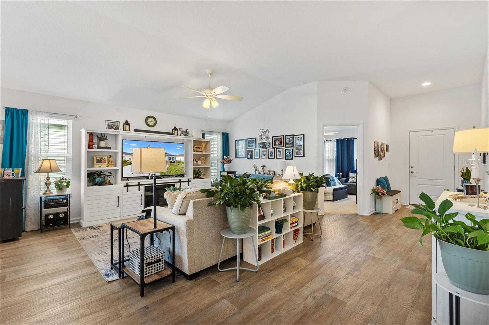 Image 6 of 39 For 4280 Canova Draney Loop