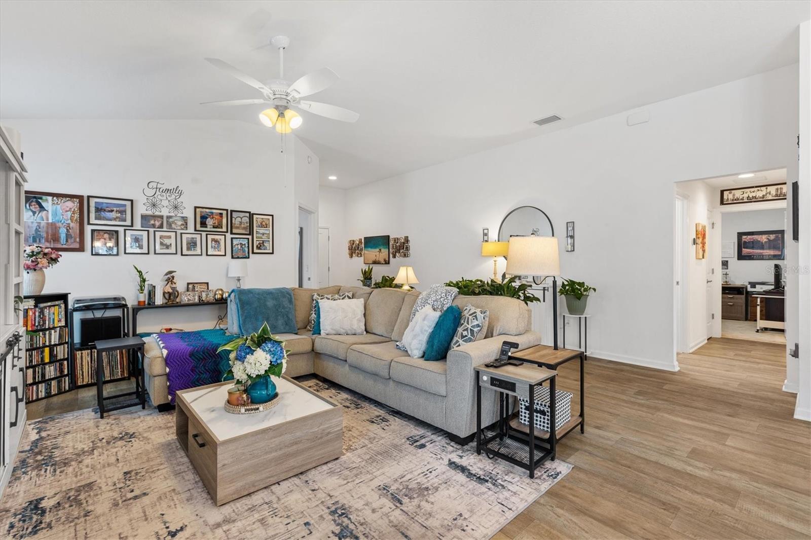 Image 7 of 39 For 4280 Canova Draney Loop